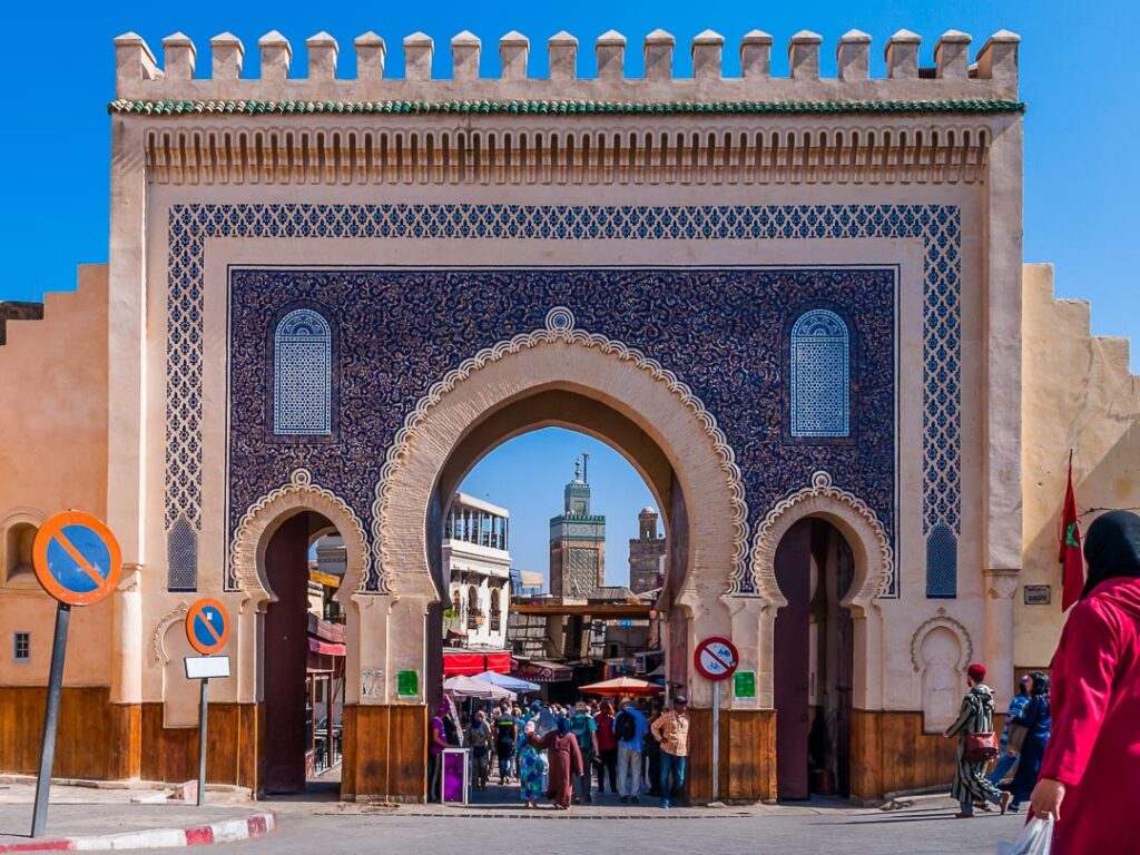 Blaues Tor (Bab Bou Jeloud) in Fès; Marokko